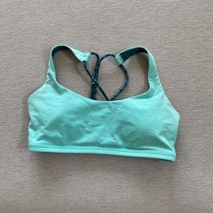 lululemon size 2 bra with pads